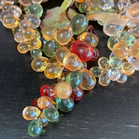Vintage 1960’s acrylic lucite grape clusters set of 4 - Picture 4 of 16